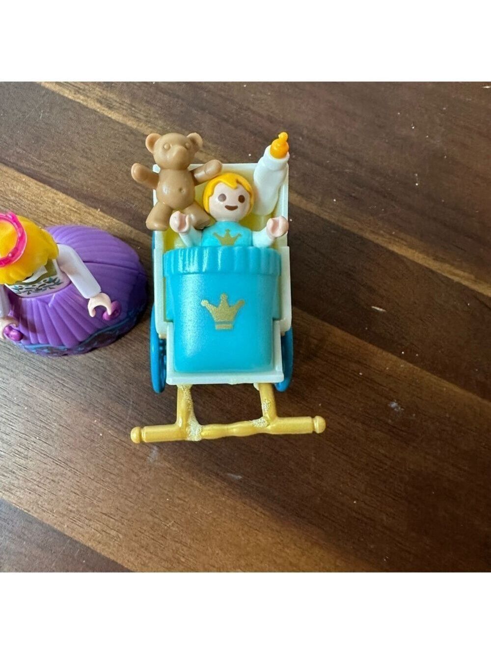 Playmobil Princess & Royal Baby Carriage Set – Crown, Bottle & Teddy Bear - Picture 2 of 9